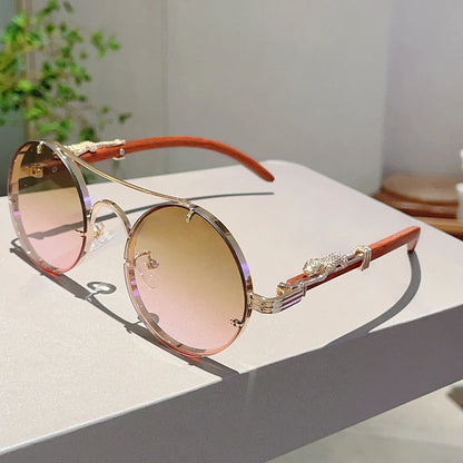 ronde a la monture léopard